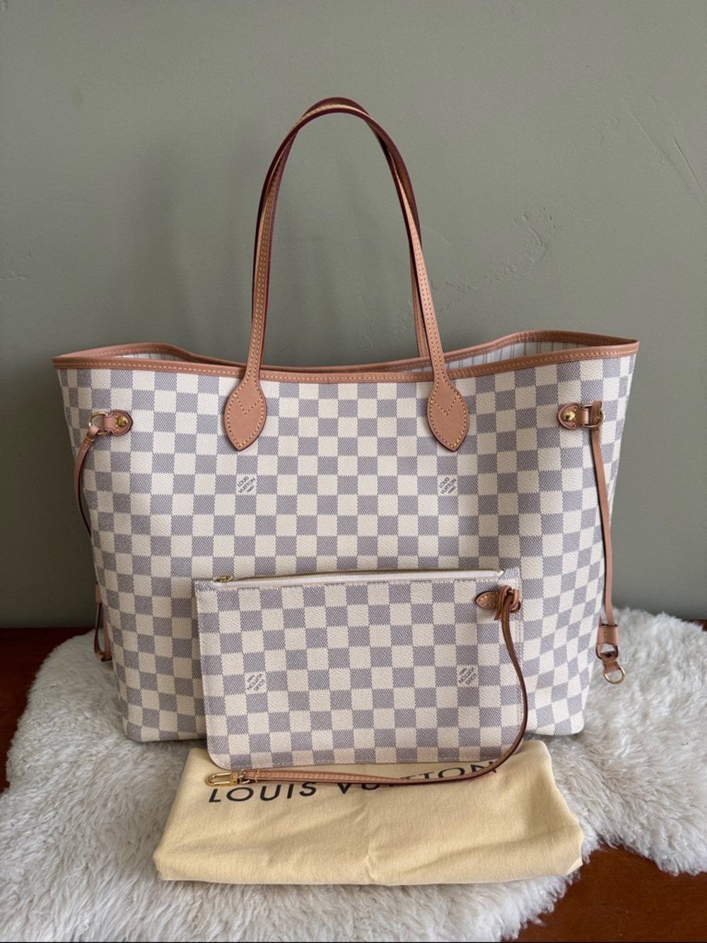 Louis Vuitton Neverfull GM Damier Azur with pouch- unused